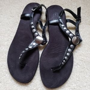 aerology sandals
